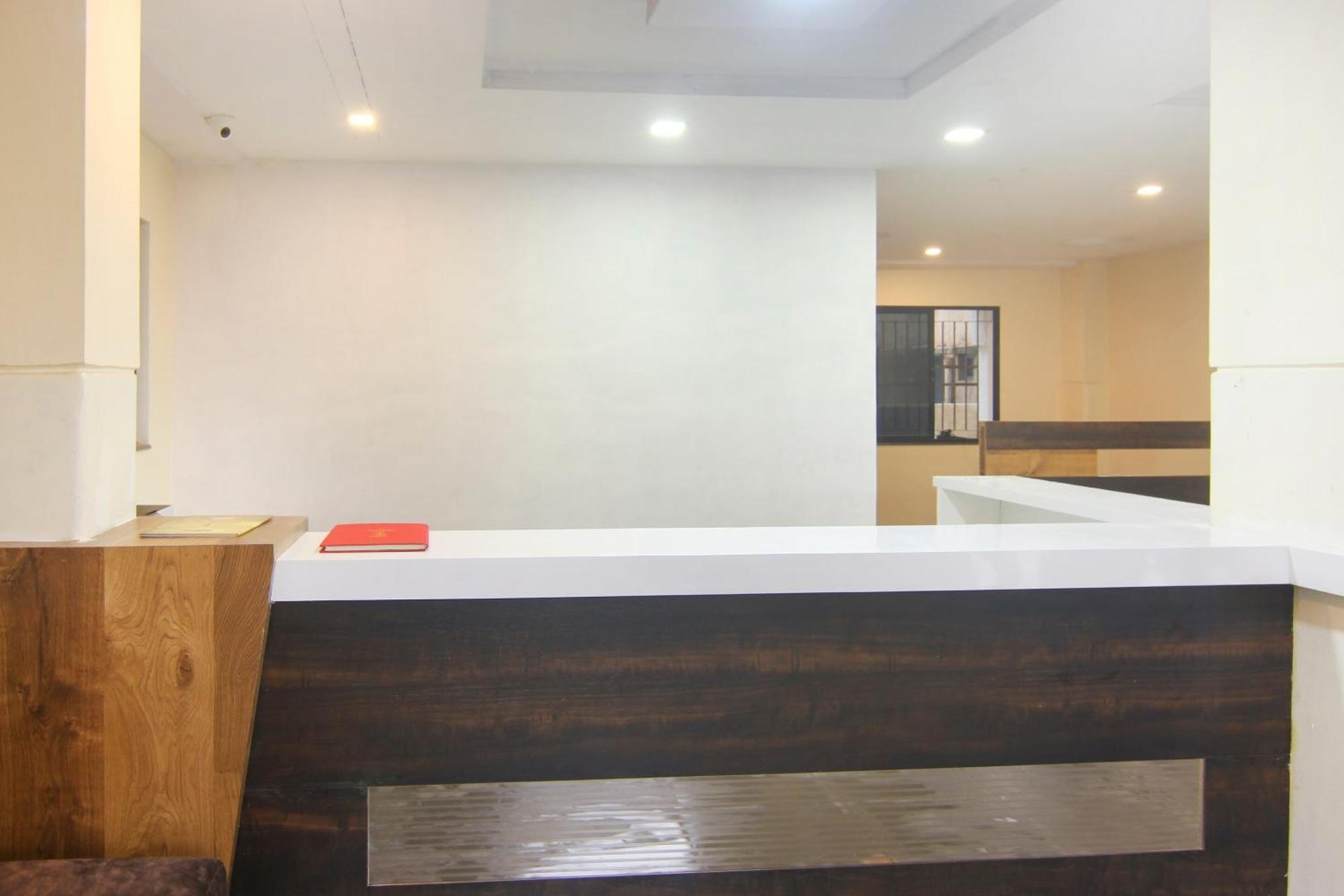Hotel O Villa 31 Akot Dış mekan fotoğraf